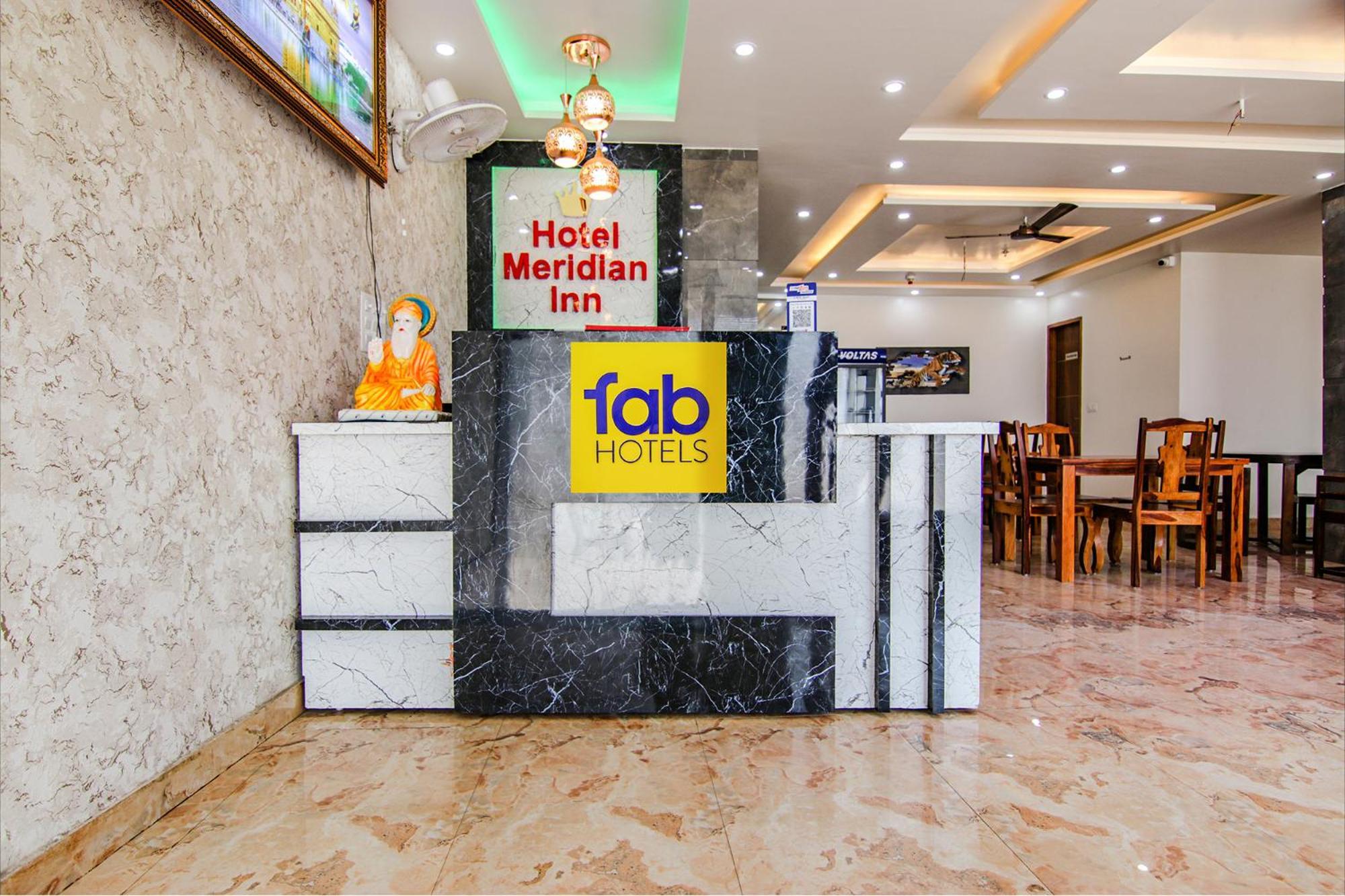 Fabhotel Meridian Inn Mohali Esterno foto